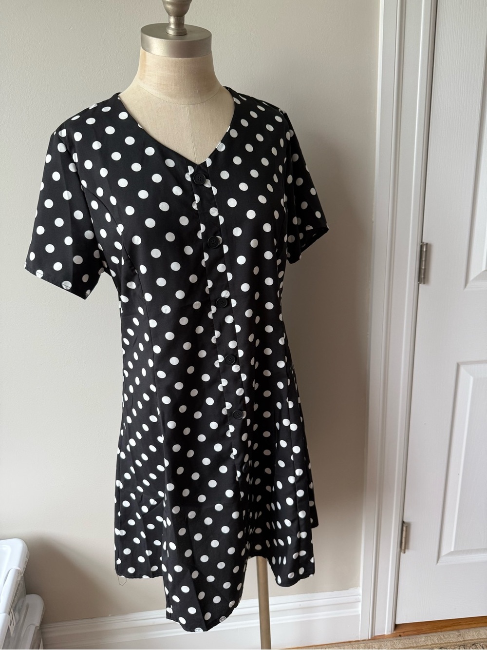 Black & White Polka Dot Dress size large